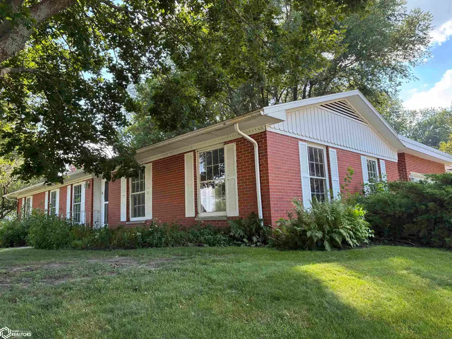 16 Fairway Drive, Clear Lake, IA 50428 - #2