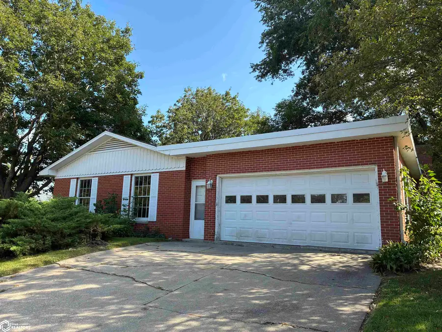 16 Fairway Drive, Clear Lake, IA 50428 - #3