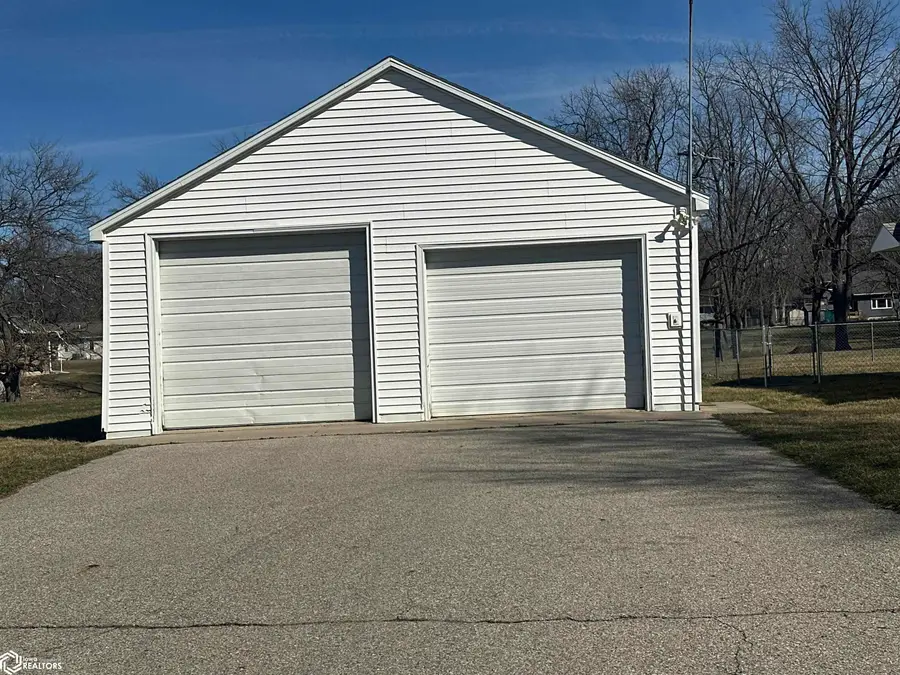 1316 Siloam, Iowa Falls, IA 50126 - #2