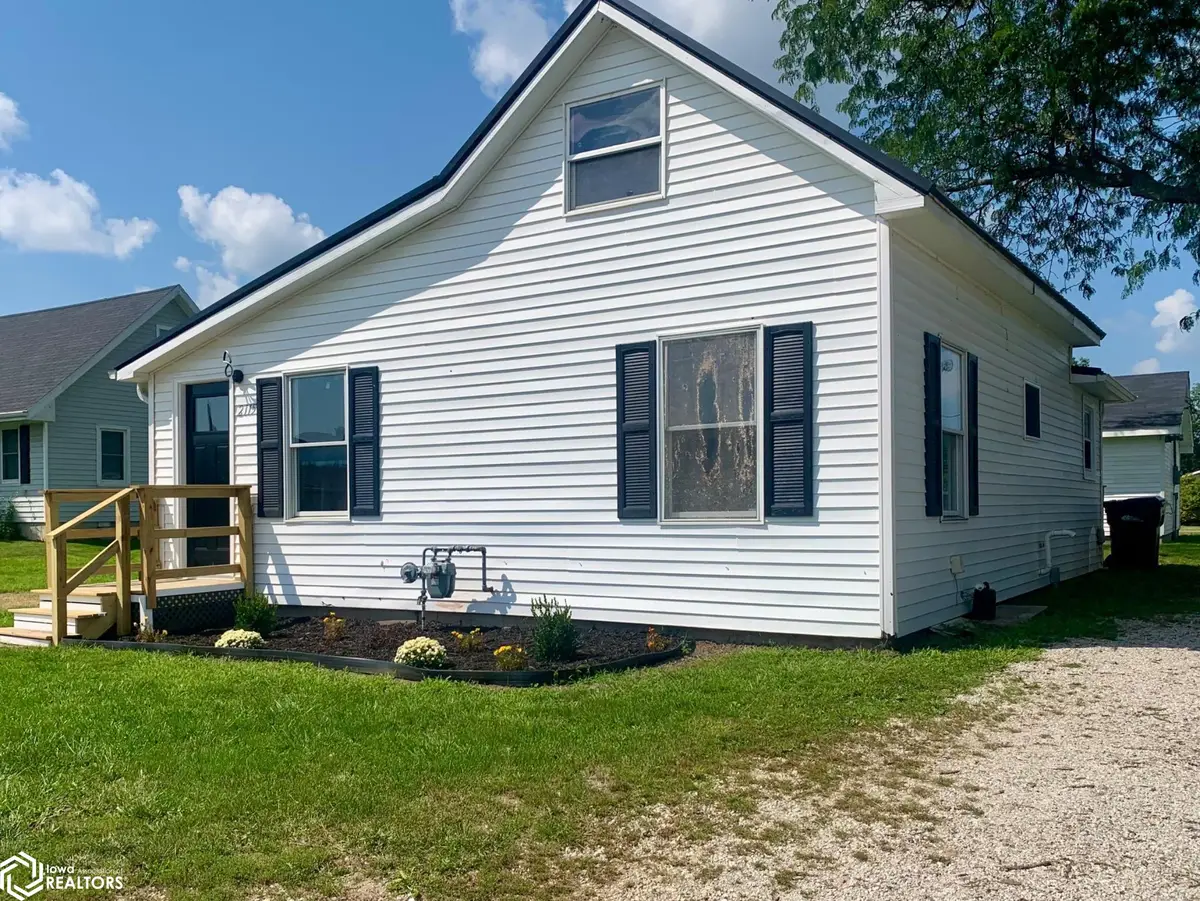 2115 Racine Avenue, Burlington, IA 52601 - #1