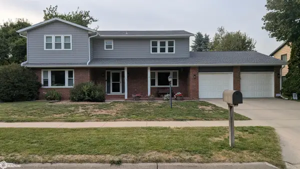 120 Woodbine, Mason City, IA 50401