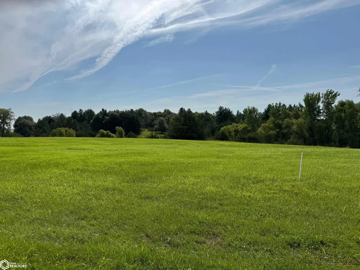 Grand Drive, Fairfield, IA 52556 - #1