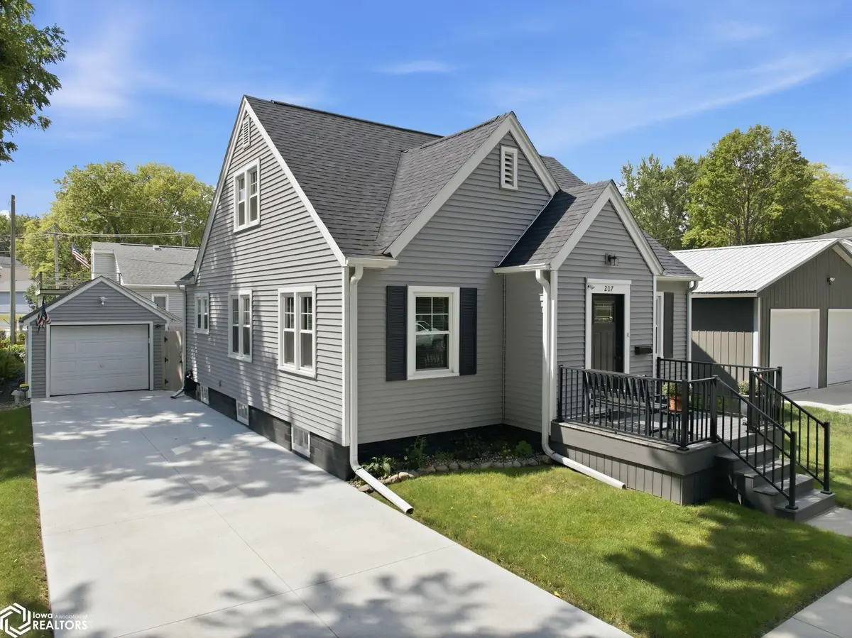 207 N 7th Street, Clear Lake, IA 50428 - #1