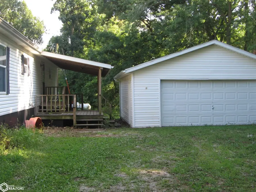 3599 Johnson St Rd, Keokuk, IA 52632-0000 - #3