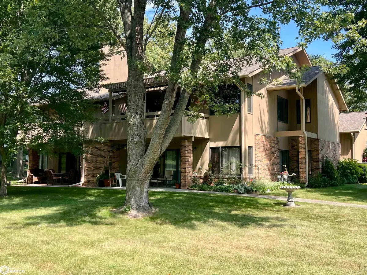 220 S Cardinal Drive #3, Clarinda, IA 51632 - #1