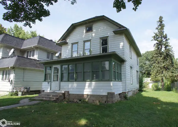 1037 1st Street, Webster City, IA 50595