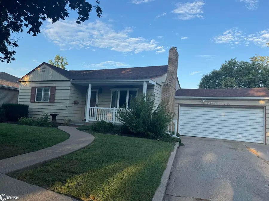 1306 Nodaway Street, Corning, IA 50841 - #2