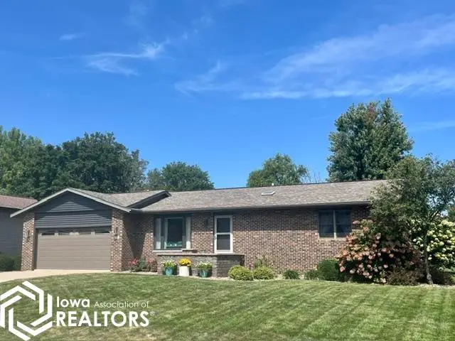 405 E Baker Street, Mount Pleasant, IA 52641 - #2