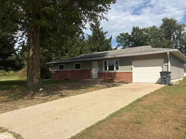 1301 6th Street, Eldora, IA 50627