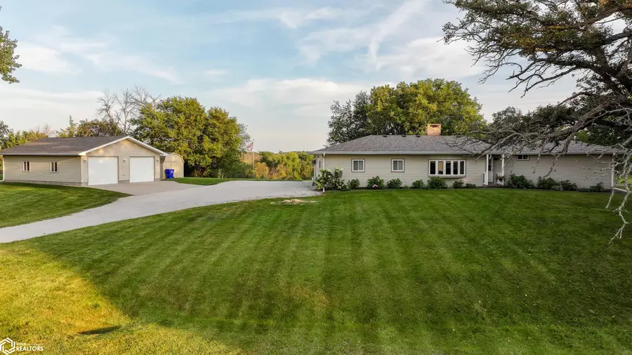6249 Panorama Rd., Panora, IA 50216 - #2