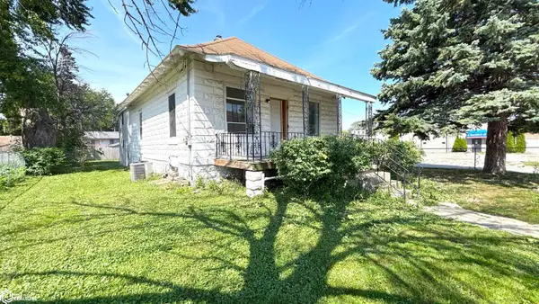 1102 S Federal Avenue, Mason City, IA 50401