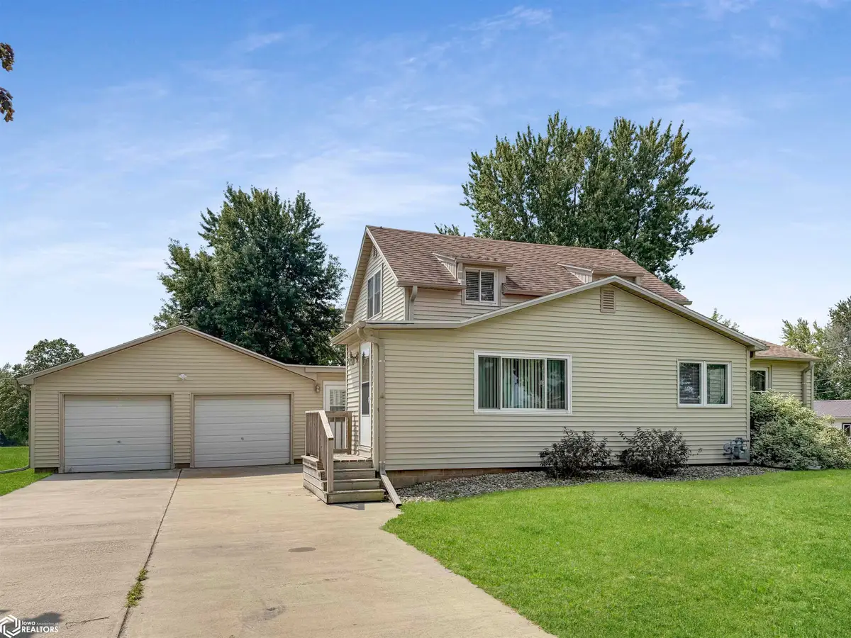 608 Douglas Avenue, Ackley, IA 50601 - #1