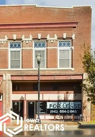 325 E Main Street, Ottumwa, IA 52501 - #2