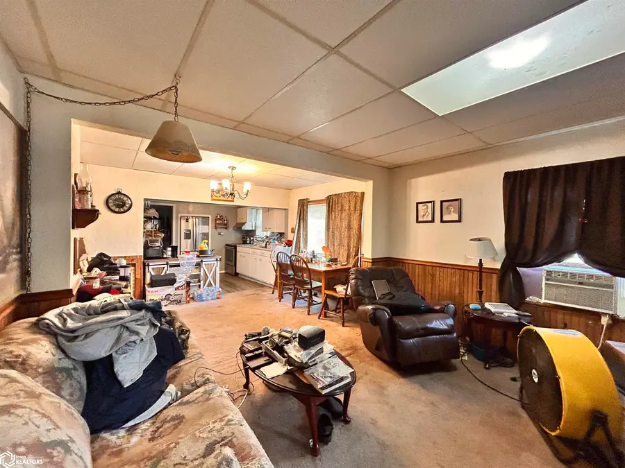 1008 S Sheridan Avenue, Center, IA 52537 - #2
