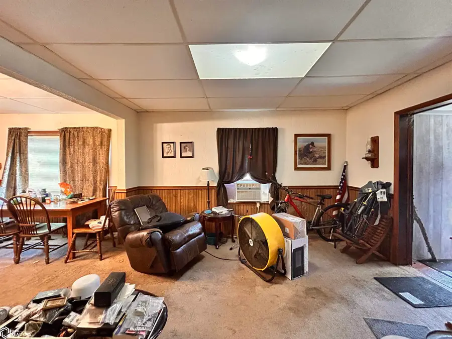 1008 S Sheridan Avenue, Center, IA 52537 - #3