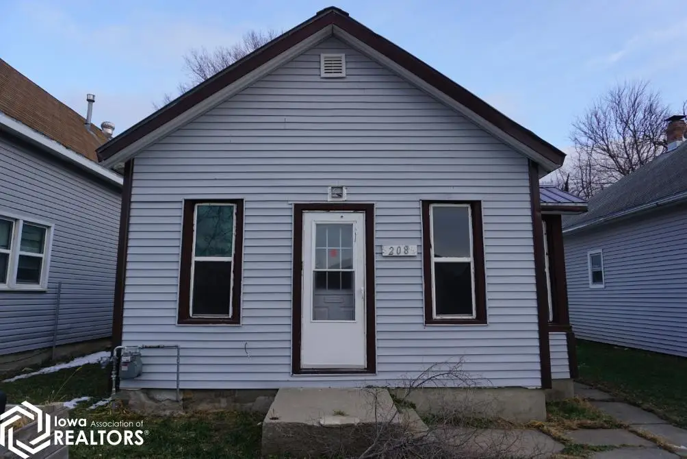 208 N 2nd Street, Missouri Valley, IA 51555 - #1