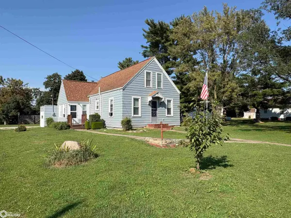 409 W Cherry Street, Salem, IA 52649