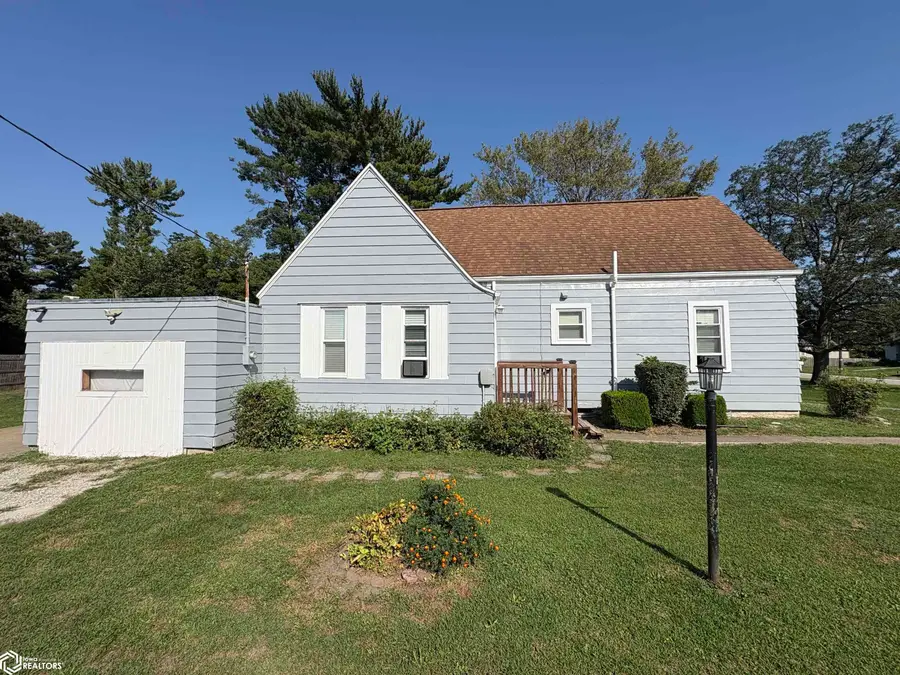 409 W Cherry Street, Salem, IA 52649 - #3