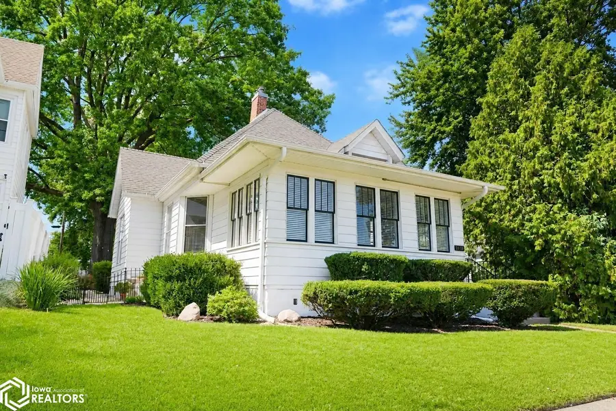 1819 Orchard Street, Burlington, IA 52601 - #2