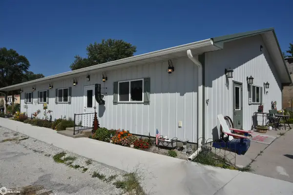 400 Vine, Woodburn, IA 50275