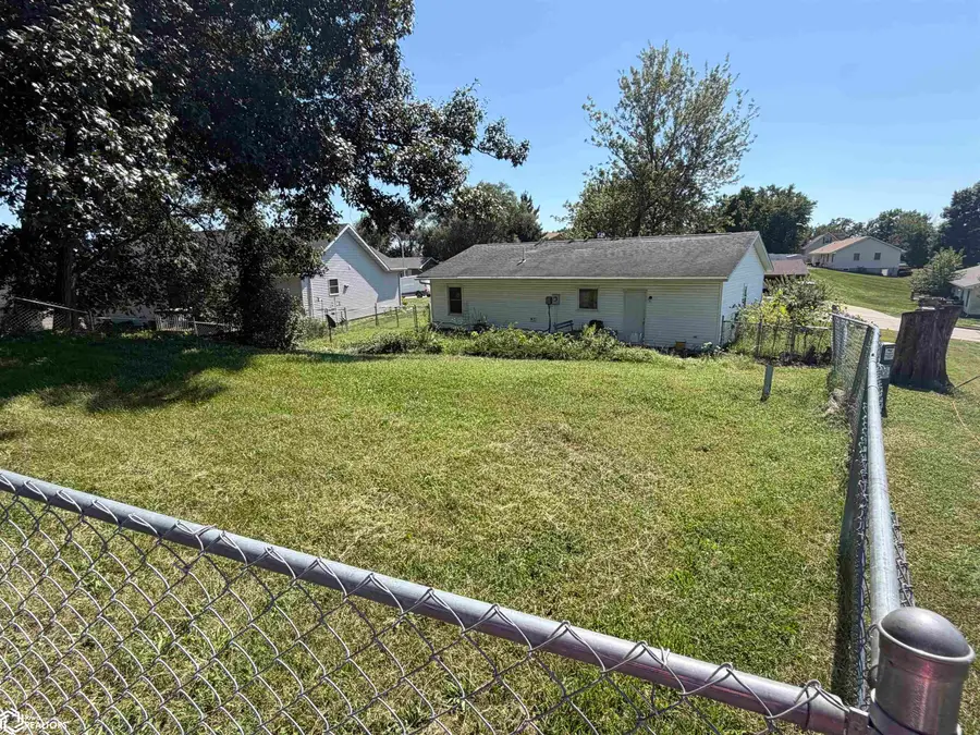 1205 Grant Street, Ottumwa, IA 52501 - #3