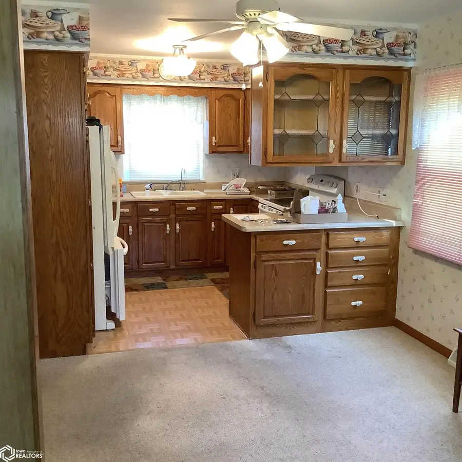 514 E South Street, Algona, IA 50511 - #2