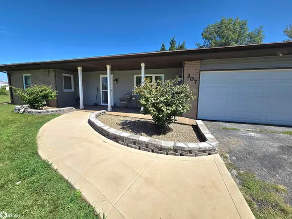 207 Willow Drive, La Harpe, IL 61450