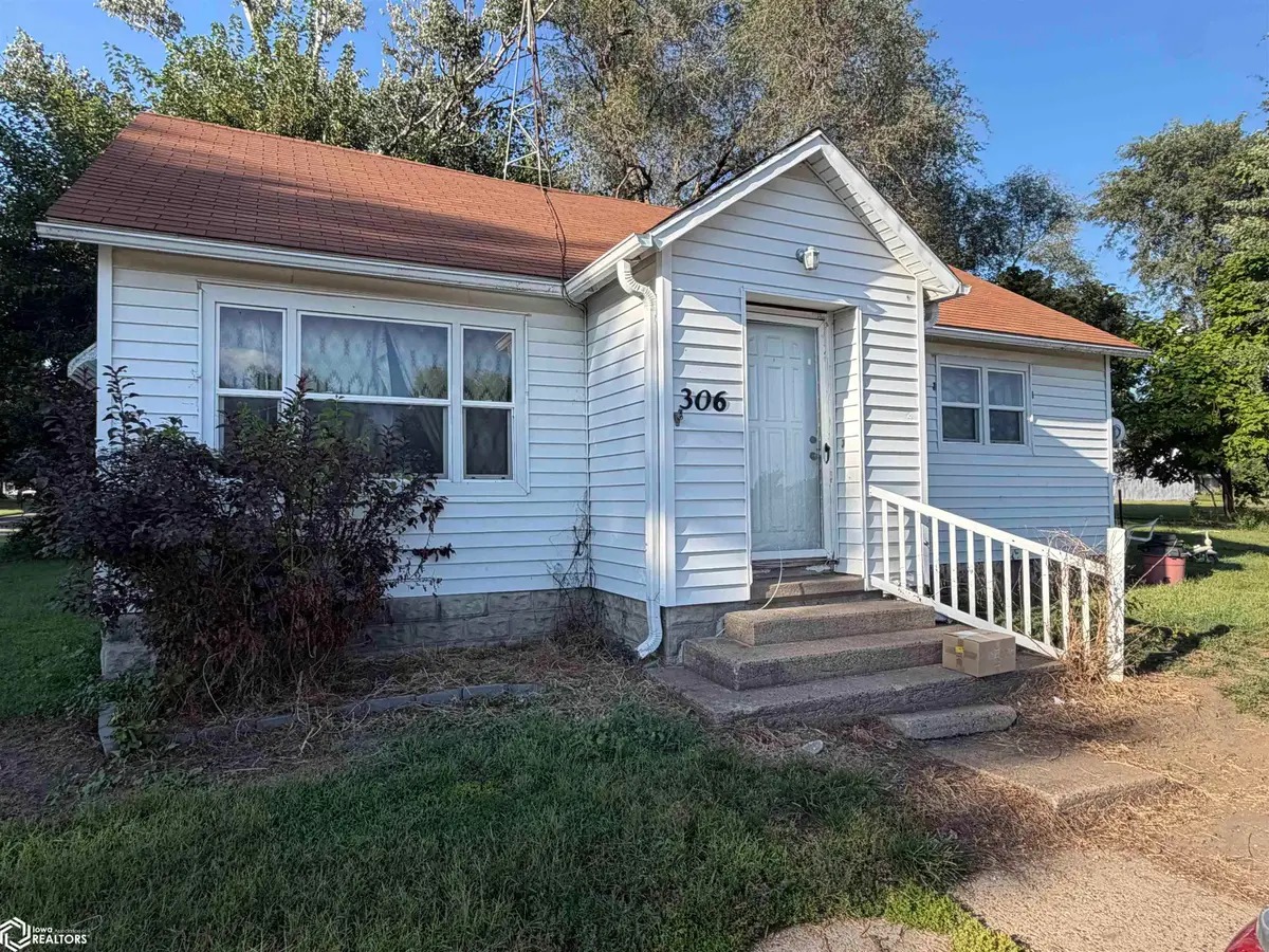 306 Mound Street, Batavia, IA 52533 - #1
