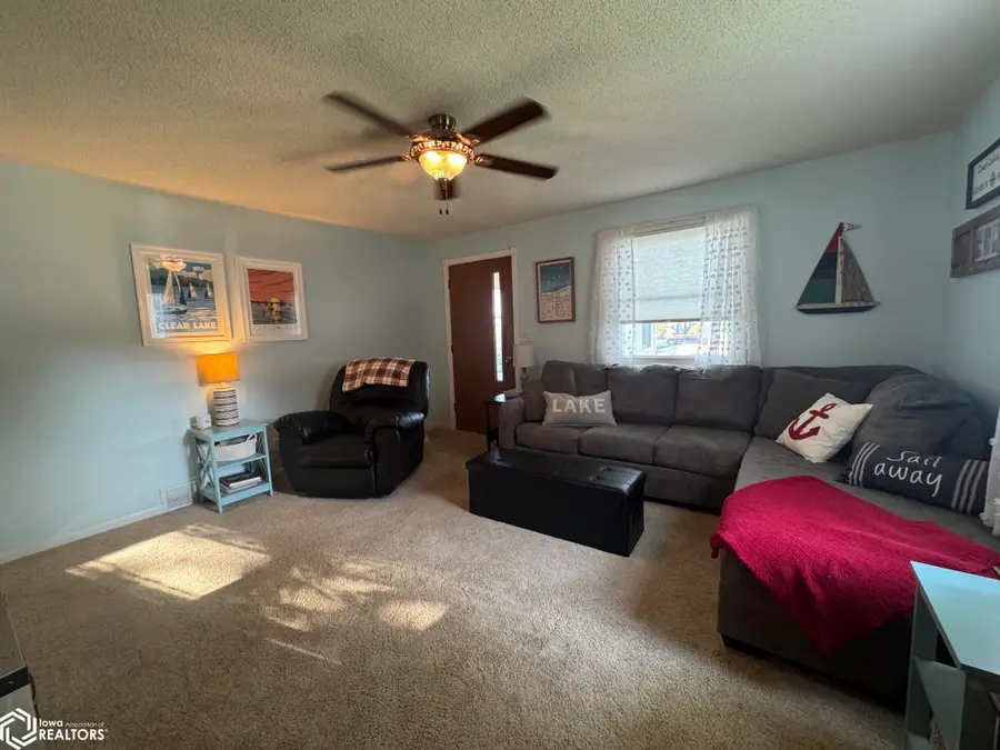 200 15th Avenue S, Clear Lake, IA 50428 - #3