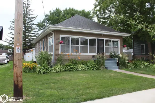 1013 Main Avenue, Clear Lake, IA 50428