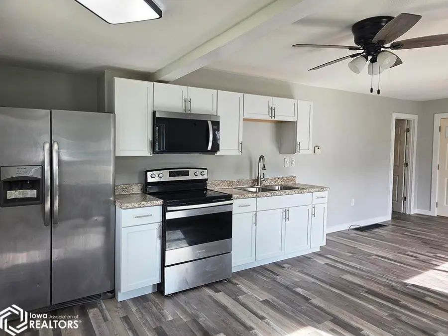 311 Randolph Street, Ottumwa, IA 52501 - #3
