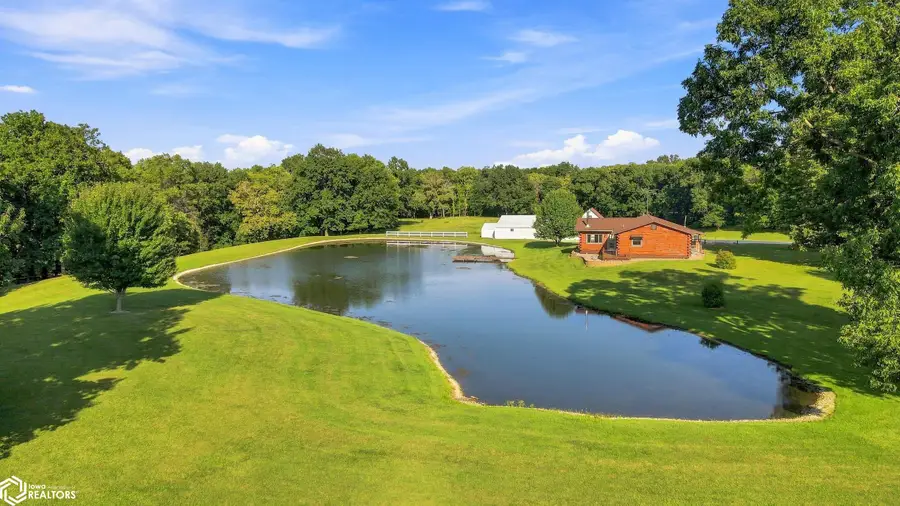 8001 Hawkeye Road, Mediapolis, IA 52637 - #2