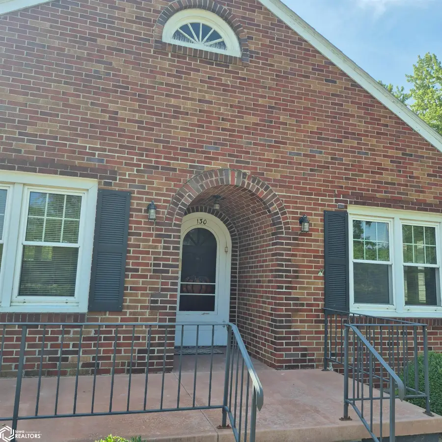 130 E Alta Vista, Ottumwa, IA 52501 - #3