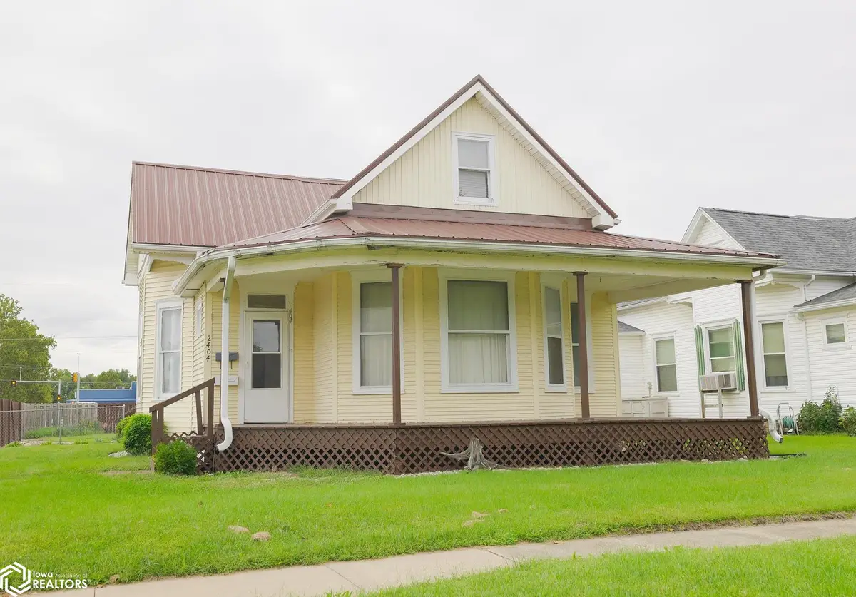2404 Avenue J, Fort Madison, IA 52627 - #1