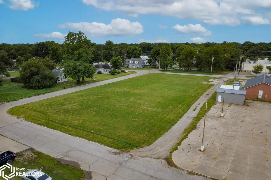L37,38,39,40 Richmond Addition, Ottumwa, IA 52501 - #3