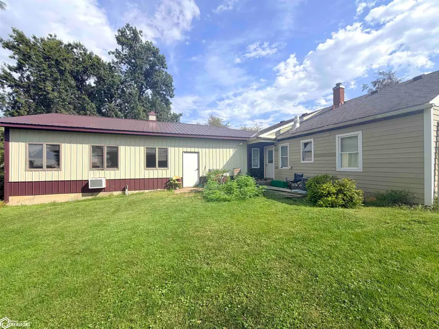 405 S Main Street, Danville, IA 52623 - #2