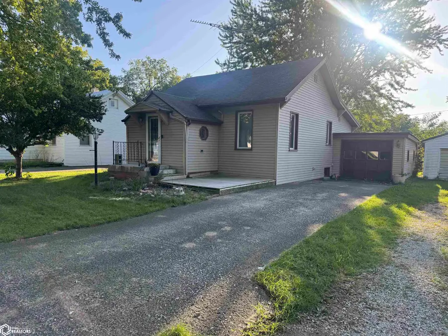 109 Walnut St., Auburn, IA 51433 - #3