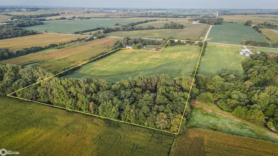 5300 33rd Ave Drive, Center Point, IA 52213 - #3