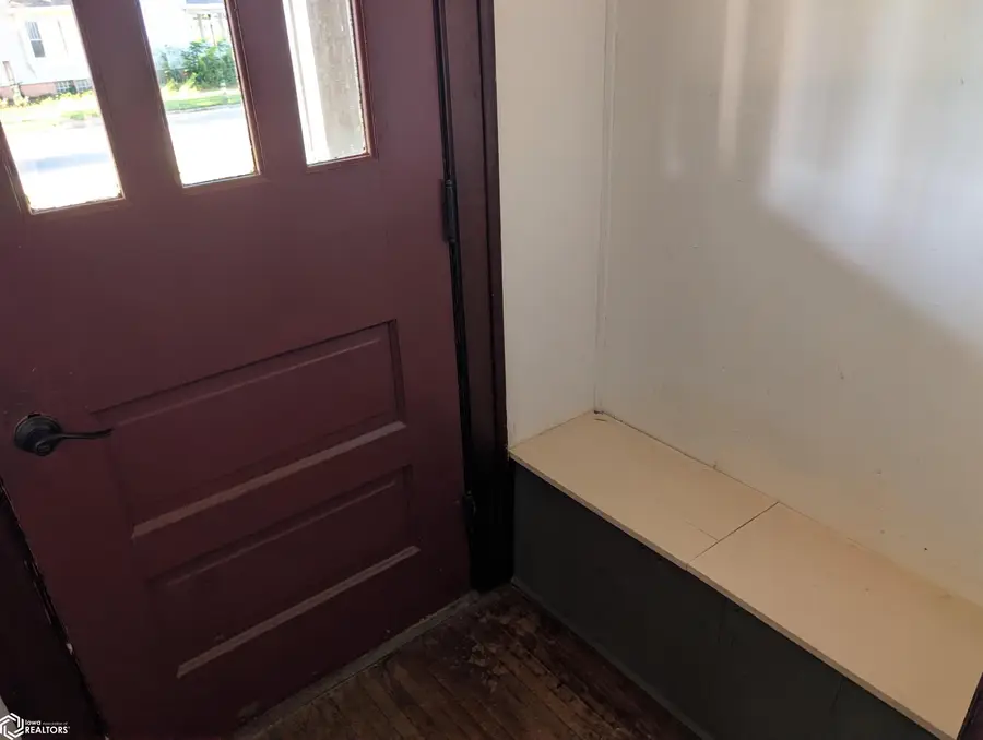 1103 South Street, Burlington, IA 52601 - #2