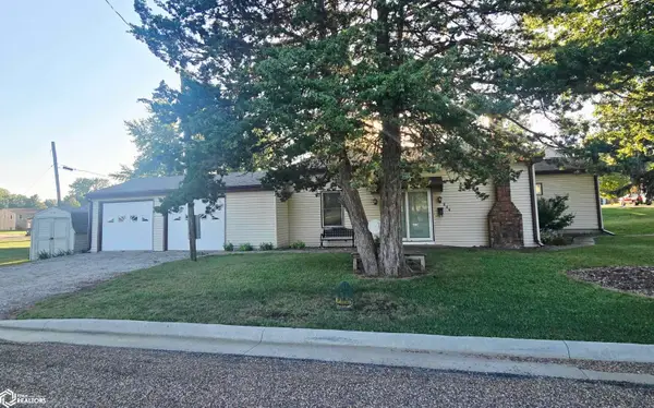 804 2nd Avenue W, Oskaloosa, IA 52577