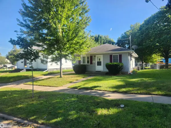 847 8th St Se, Mason City, IA 50401