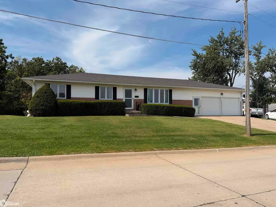 625 N Madison, Bloomfield, IA 52537 - #3