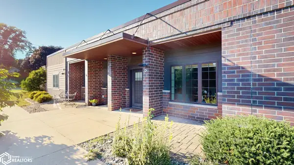 805 3rd Ave S #Unit D, Clear Lake, IA 50428