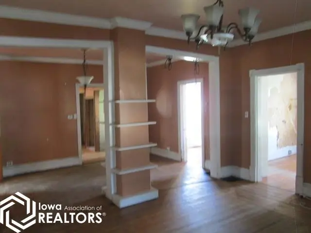 217 S 12th Street, Chariton, IA 50049 - #3