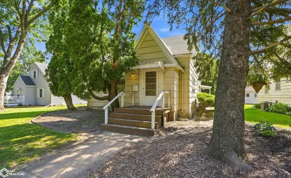 206 N Harrison Street, Mount Pleasant, IA 52641
