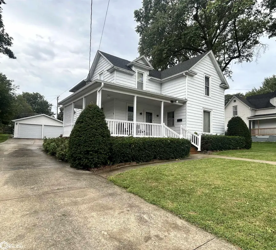 218 W Clark Street, Clarinda, IA 51632 - #2