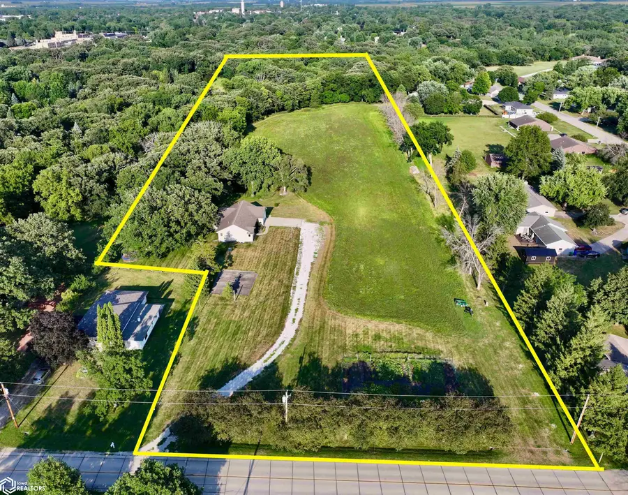 1409 W Lincoln Way, Jefferson, IA 50129 - #2