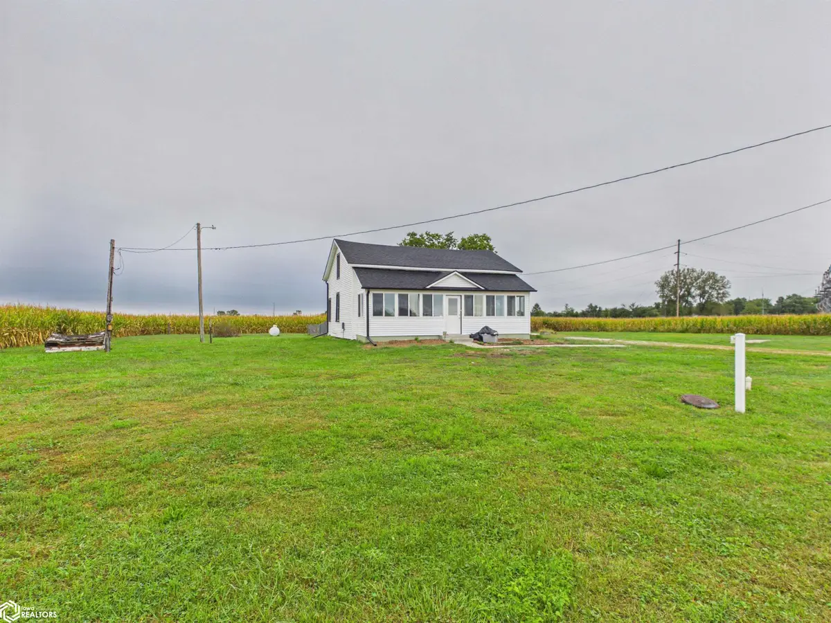 12189 Sycamore Road, Ottumwa, IA 52501 - #1