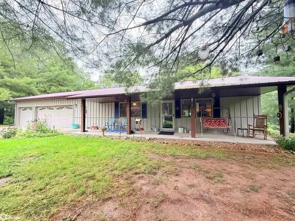 22350 Smith Street, Keosauqua, IA 52565
