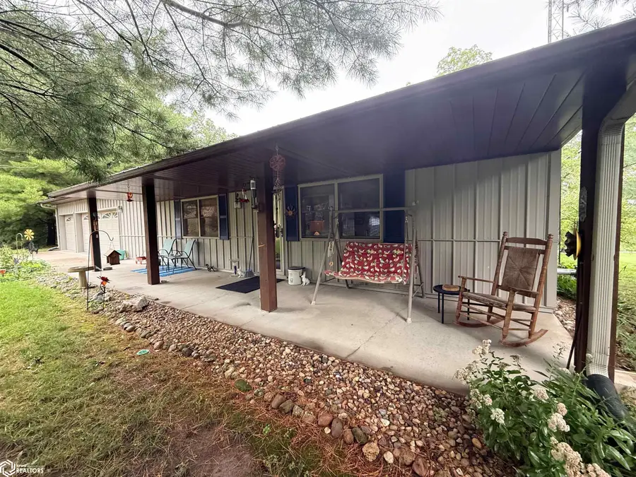 22350 Smith Street, Keosauqua, IA 52565 - #2